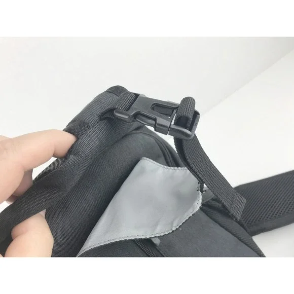 WATERFLY Black Nylon Sling Bag Backpack Crossbody Chest Pack Outdoor‎ Travel - Picture 8 of 16